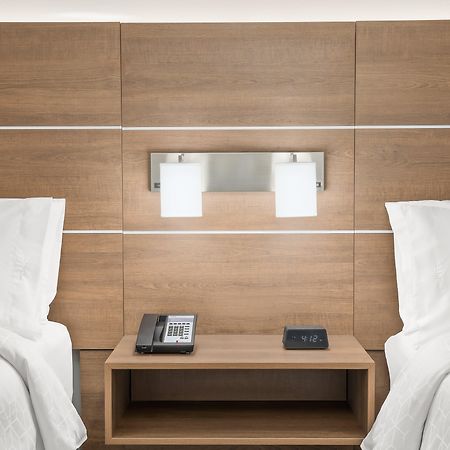 Holiday Inn Express Hotel & Suites Palm Bay By Ihg Εξωτερικό φωτογραφία